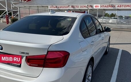 BMW 3 серия, 2018 год, 2 350 000 рублей, 7 фотография