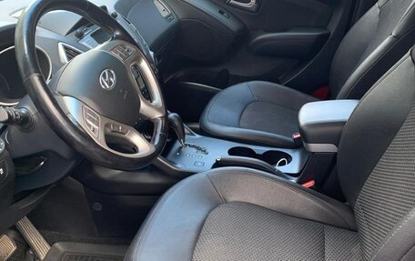 Hyundai ix35 I рестайлинг, 2013 год, 1 500 000 рублей, 7 фотография
