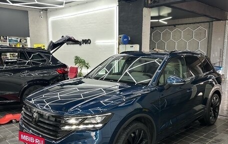 Volkswagen Touareg III, 2020 год, 5 200 000 рублей, 2 фотография