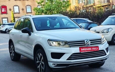 Volkswagen Touareg III, 2018 год, 4 300 000 рублей, 1 фотография