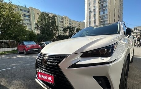 Lexus NX I, 2020 год, 3 790 000 рублей, 5 фотография