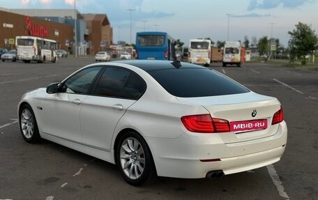 BMW 5 серия, 2010 год, 1 400 000 рублей, 5 фотография