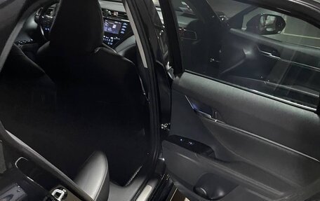 Toyota Camry, 2021 год, 2 999 999 рублей, 19 фотография