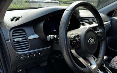 KIA Rio IV, 2018 год, 1 700 000 рублей, 10 фотография