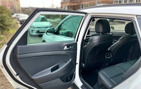 Hyundai Tucson III, 2018 год, 2 550 000 рублей, 19 фотография