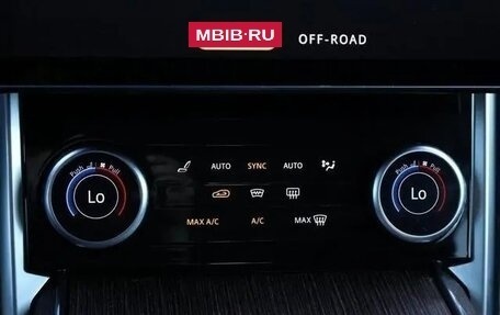 Land Rover Range Rover IV рестайлинг, 2022 год, 10 100 000 рублей, 25 фотография