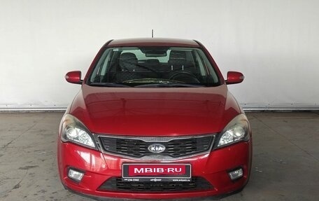 KIA cee'd I рестайлинг, 2011 год, 636 000 рублей, 2 фотография