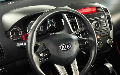 KIA cee'd I рестайлинг, 2011 год, 636 000 рублей, 12 фотография