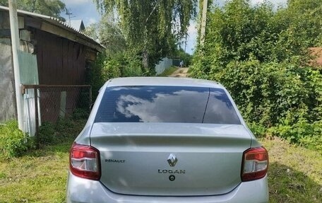 Renault Logan II, 2014 год, 900 000 рублей, 4 фотография
