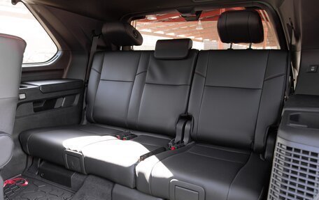 Toyota Sequoia, 2025 год, 14 190 000 рублей, 34 фотография