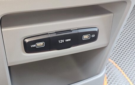 Hyundai Staria, 2022 год, 6 190 000 рублей, 4 фотография