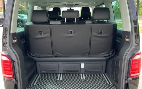 Volkswagen Multivan T6 рестайлинг, 2019 год, 3 990 000 рублей, 8 фотография