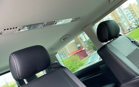 Volkswagen Multivan T6 рестайлинг, 2019 год, 3 990 000 рублей, 26 фотография