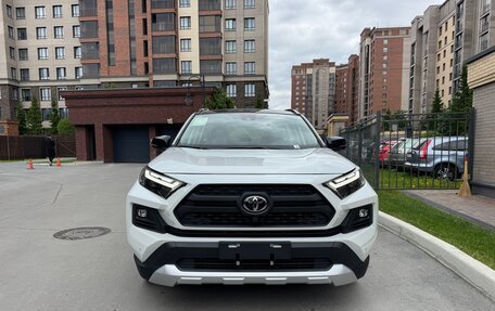 Toyota RAV4, 2025 год, 3 580 000 рублей, 7 фотография