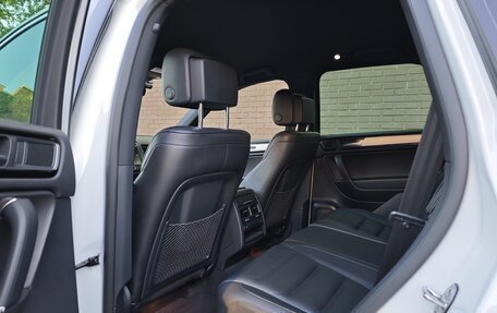 Volkswagen Touareg III, 2018 год, 4 300 000 рублей, 16 фотография