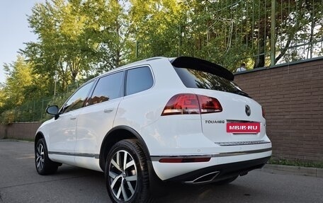 Volkswagen Touareg III, 2018 год, 4 300 000 рублей, 6 фотография