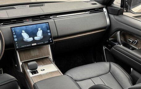 Land Rover Range Rover IV рестайлинг, 2025 год, 25 700 000 рублей, 23 фотография