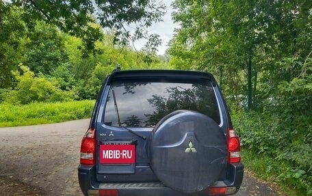 Mitsubishi Pajero III рестайлинг, 2005 год, 960 000 рублей, 2 фотография