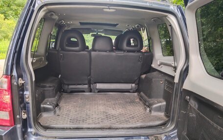 Mitsubishi Pajero III рестайлинг, 2005 год, 960 000 рублей, 16 фотография
