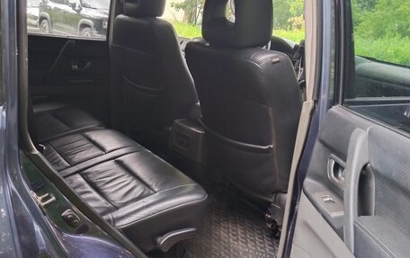 Mitsubishi Pajero III рестайлинг, 2005 год, 960 000 рублей, 15 фотография