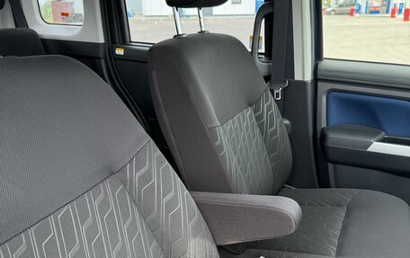 Toyota Roomy I, 2020 год, 1 330 000 рублей, 9 фотография
