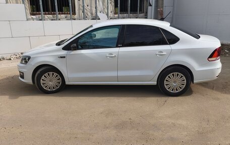 Volkswagen Polo VI (EU Market), 2017 год, 990 000 рублей, 2 фотография