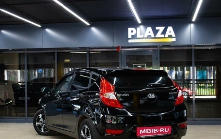 Hyundai Solaris II рестайлинг, 2014 год, 879 000 рублей, 3 фотография