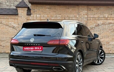 Volkswagen Touareg III, 2018 год, 3 795 000 рублей, 10 фотография