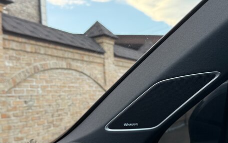 Volkswagen Touareg III, 2018 год, 3 795 000 рублей, 24 фотография