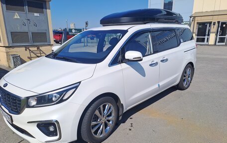 KIA Carnival III, 2019 год, 2 550 000 рублей, 6 фотография
