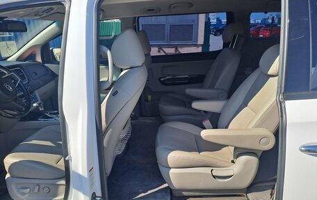 KIA Carnival III, 2019 год, 2 550 000 рублей, 19 фотография