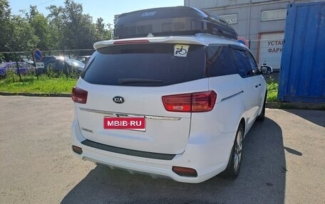 KIA Carnival III, 2019 год, 2 550 000 рублей, 26 фотография