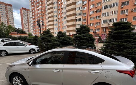 Hyundai Solaris II рестайлинг, 2017 год, 1 350 000 рублей, 21 фотография