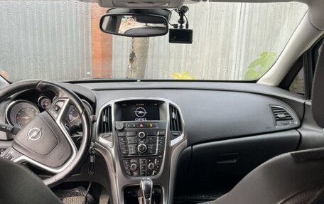 Opel Astra J, 2011 год, 700 000 рублей, 5 фотография