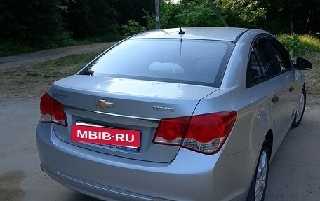 Chevrolet Cruze II, 2013 год, 650 000 рублей, 3 фотография