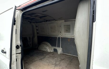 Volkswagen Transporter T5 рестайлинг, 2008 год, 749 000 рублей, 10 фотография