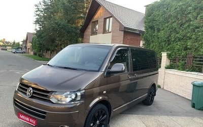 Volkswagen Multivan T5, 2010 год, 2 550 000 рублей, 1 фотография