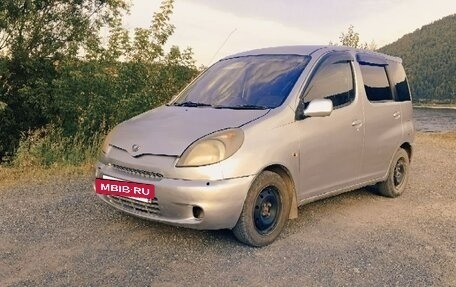 Toyota FunCargo, 2001 год, 500 000 рублей, 6 фотография