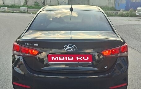 Hyundai Solaris II рестайлинг, 2019 год, 1 400 000 рублей, 4 фотография