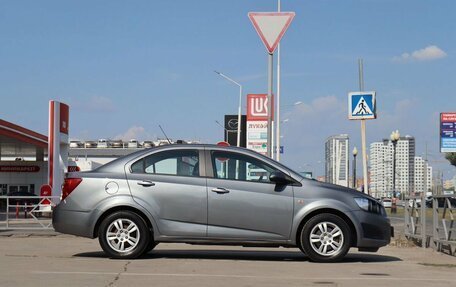 Chevrolet Aveo III, 2014 год, 750 000 рублей, 4 фотография