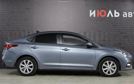 Hyundai Solaris II рестайлинг, 2017 год, 1 270 000 рублей, 5 фотография
