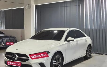 Mercedes-Benz A-Класс, 2022 год, 2 611 000 рублей, 1 фотография