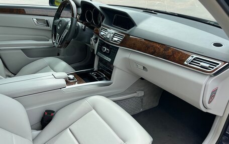 Mercedes-Benz E-Класс, 2014 год, 2 270 000 рублей, 18 фотография