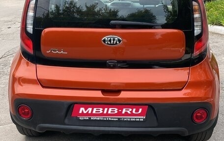 KIA Soul II рестайлинг, 2017 год, 1 450 000 рублей, 4 фотография