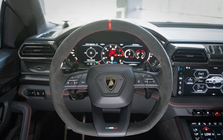 Lamborghini Urus I, 2025 год, 46 290 000 рублей, 25 фотография