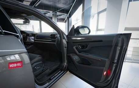 Lamborghini Urus I, 2025 год, 46 290 000 рублей, 38 фотография