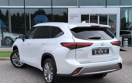 Toyota Highlander, 2025 год, 5 390 000 рублей, 4 фотография