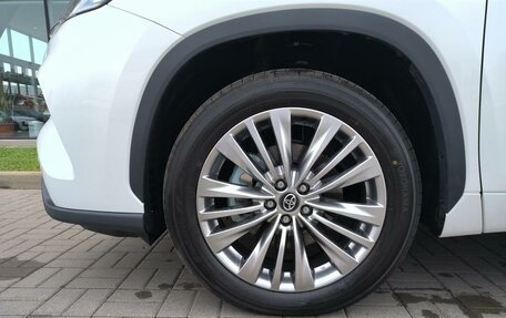 Toyota Highlander, 2025 год, 5 390 000 рублей, 6 фотография