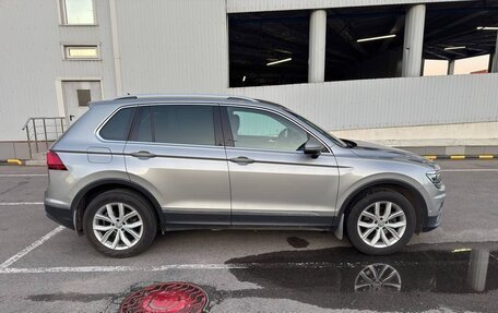 Volkswagen Tiguan II, 2017 год, 2 100 000 рублей, 8 фотография