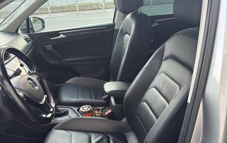 Volkswagen Tiguan II, 2017 год, 2 100 000 рублей, 12 фотография